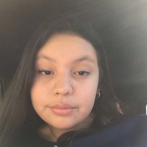 Meet your Posher, Alexandra